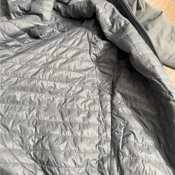 LuLu Lemon Switch Over Bomber Jacket - Picture 8 of 10